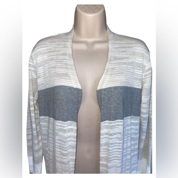 CaBi duster Cardigan Mesh whiteCream Gray color block Size XS Good Condition - Picture 3 of 7